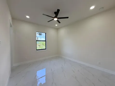 515 Kingsbury Lane Lehigh Acres FL 33974