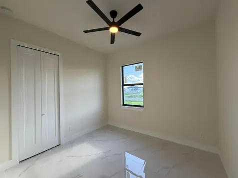515 Kingsbury Lane Lehigh Acres FL 33974