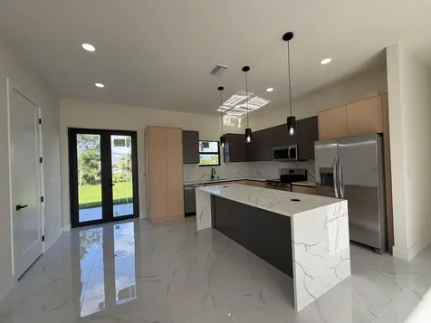 515 Kingsbury Lane Lehigh Acres FL 33974