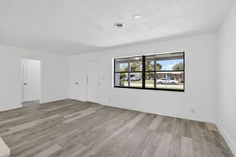 5804 NW 14th Street Sunrise FL 33313