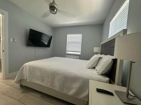 119 Sunrise Avenue Lantana FL 33462