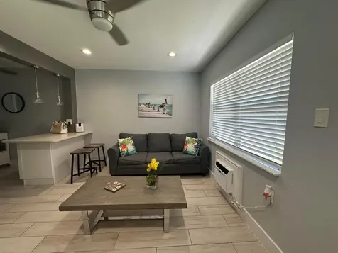 119 Sunrise Avenue Lantana FL 33462