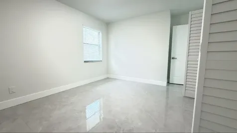 712 E Boulevard Chatelaine Delray Beach FL 33445