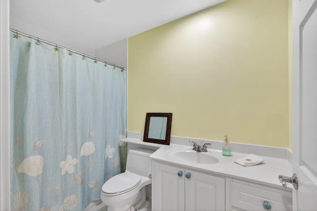 8522 SE Retreat Drive Hobe Sound FL 33455