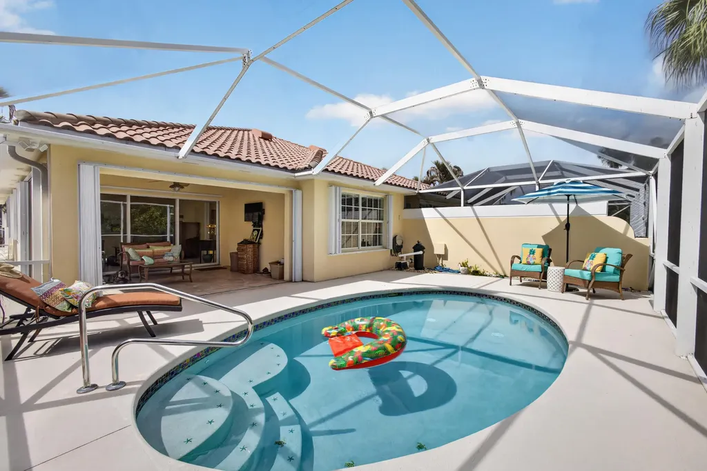 8522 SE Retreat Drive Hobe Sound FL 33455