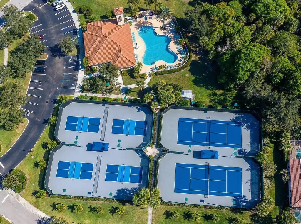 8522 SE Retreat Drive Hobe Sound FL 33455