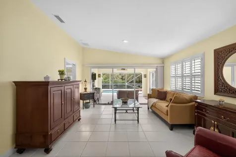 8522 SE Retreat Drive Hobe Sound FL 33455