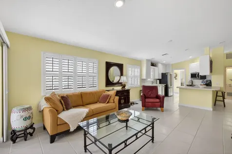 8522 SE Retreat Drive Hobe Sound FL 33455