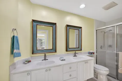 8522 SE Retreat Drive Hobe Sound FL 33455