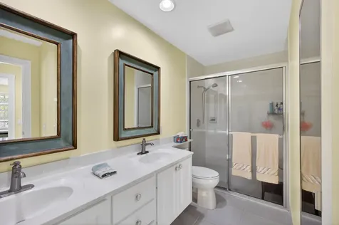 8522 SE Retreat Drive Hobe Sound FL 33455