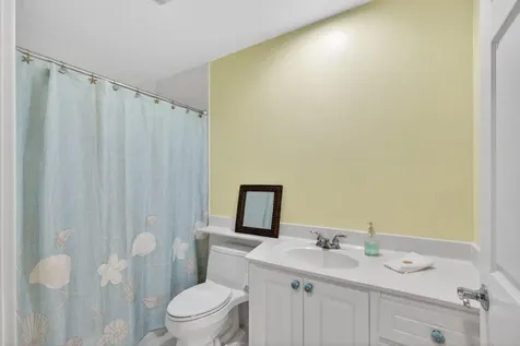 8522 SE Retreat Drive Hobe Sound FL 33455