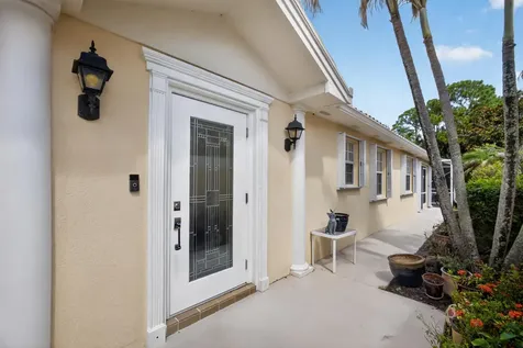8522 SE Retreat Drive Hobe Sound FL 33455
