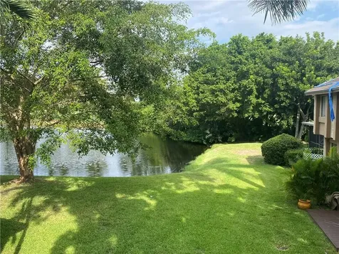 191 Wimbledon Lake Drive Plantation FL 33324