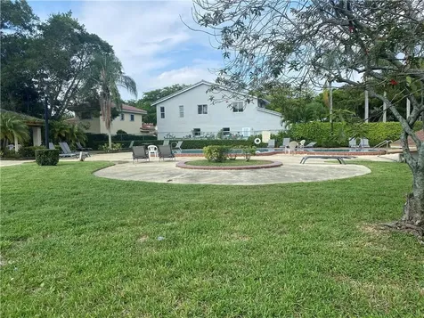 191 Wimbledon Lake Drive Plantation FL 33324
