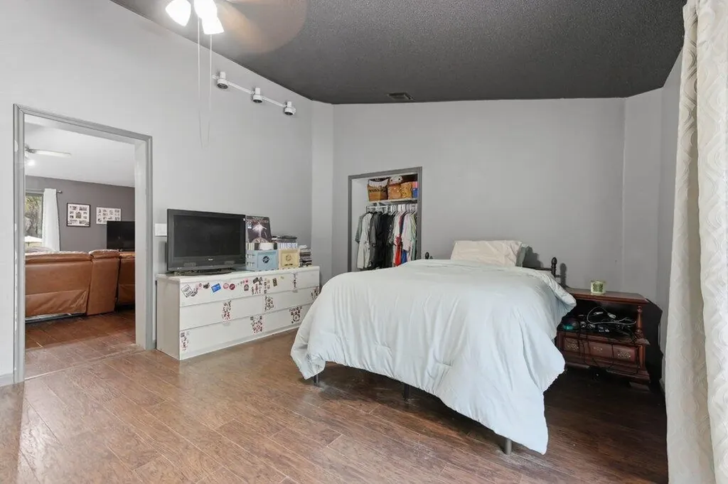 16888 Hialeah Drive W The Acreage FL 33470