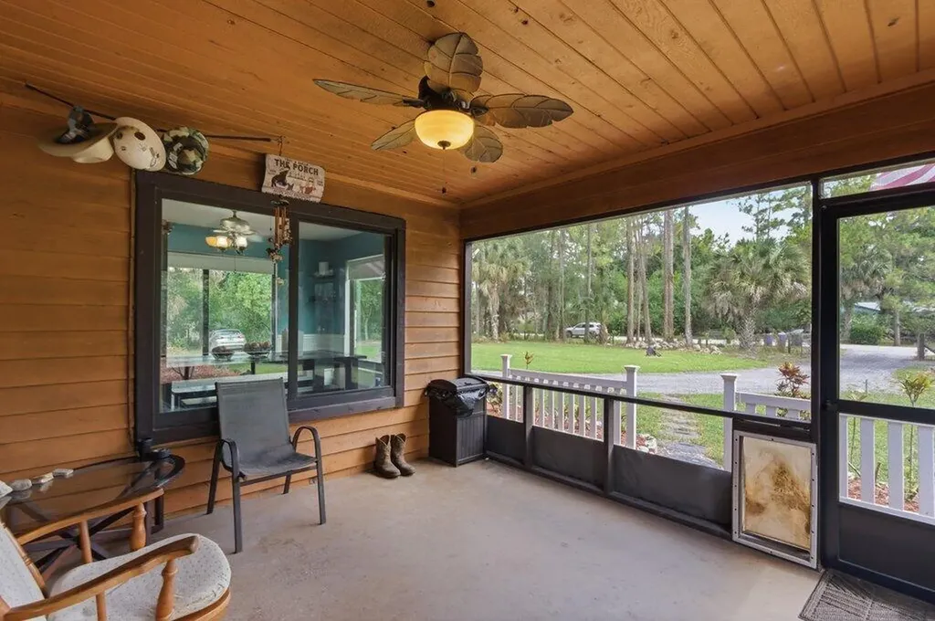 16888 Hialeah Drive W The Acreage FL 33470
