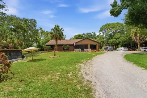 16888 Hialeah Drive W The Acreage FL 33470
