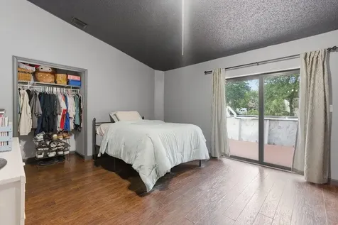 16888 Hialeah Drive W The Acreage FL 33470