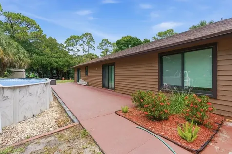 16888 Hialeah Drive W The Acreage FL 33470