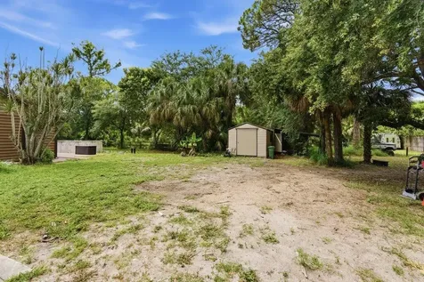 16888 Hialeah Drive W The Acreage FL 33470