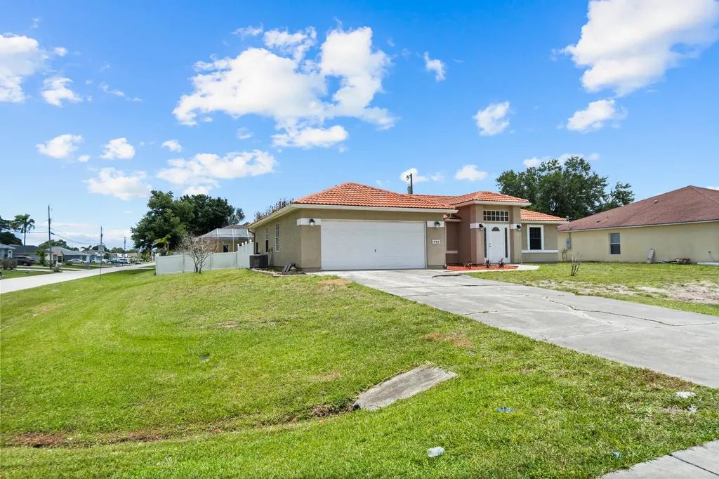 1701 SW Cashmere Boulevard Port St Lucie FL 34953