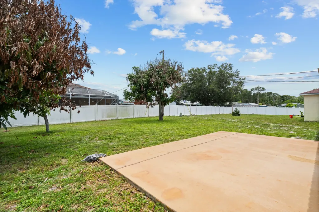1701 SW Cashmere Boulevard Port St Lucie FL 34953