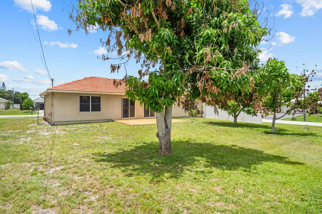 1701 SW Cashmere Boulevard Port St Lucie FL 34953