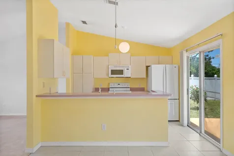 1701 SW Cashmere Boulevard Port St Lucie FL 34953