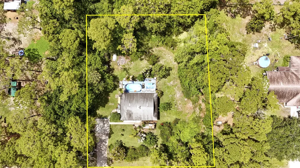 17146 79th Court N The Acreage FL 33470