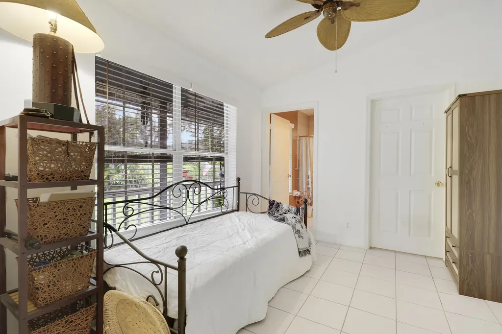 17146 79th Court N The Acreage FL 33470