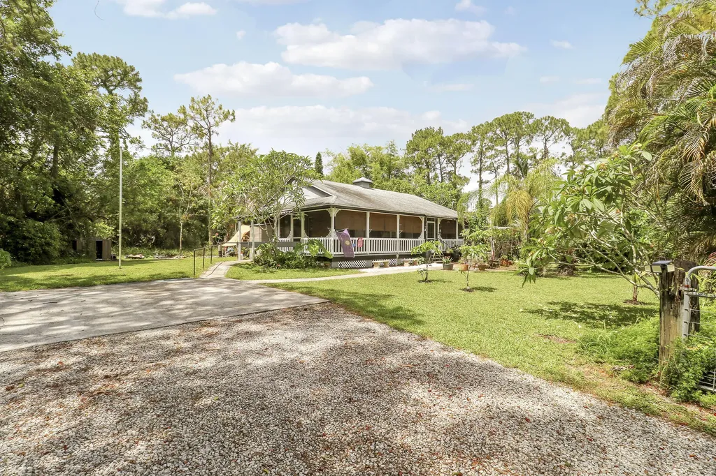 17146 79th Court N The Acreage FL 33470