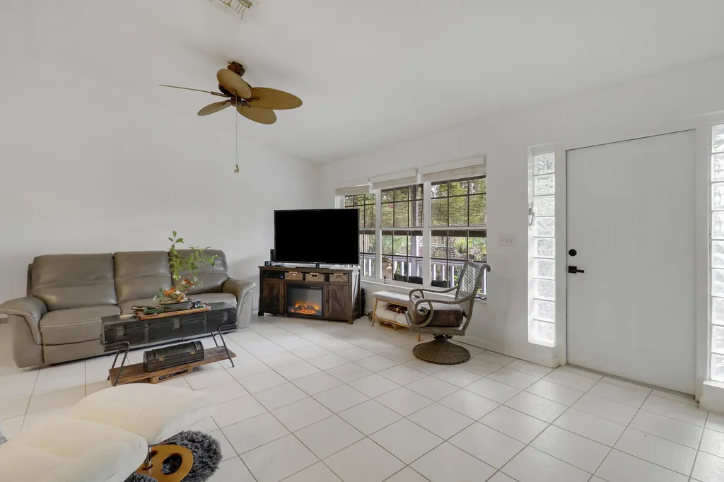 17146 79th Court N The Acreage FL 33470