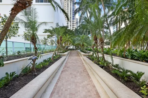 347 N New River Drive E Fort Lauderdale FL 33301