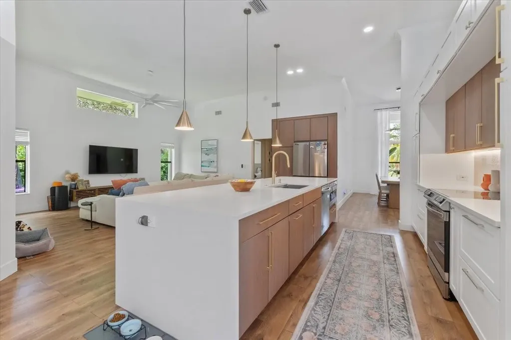 4911 NW 96th Drive Coral Springs FL 33076