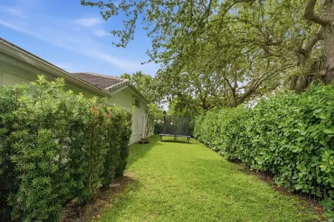 4911 NW 96th Drive Coral Springs FL 33076
