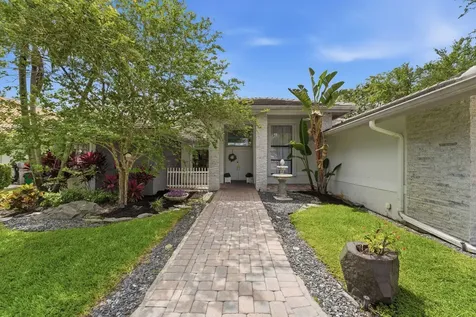 4911 NW 96th Drive Coral Springs FL 33076