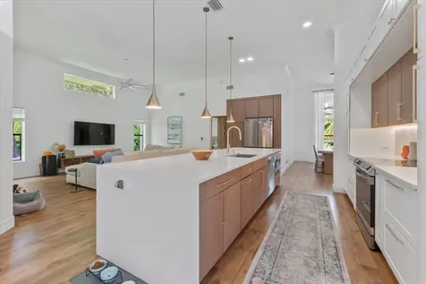 4911 NW 96th Drive Coral Springs FL 33076