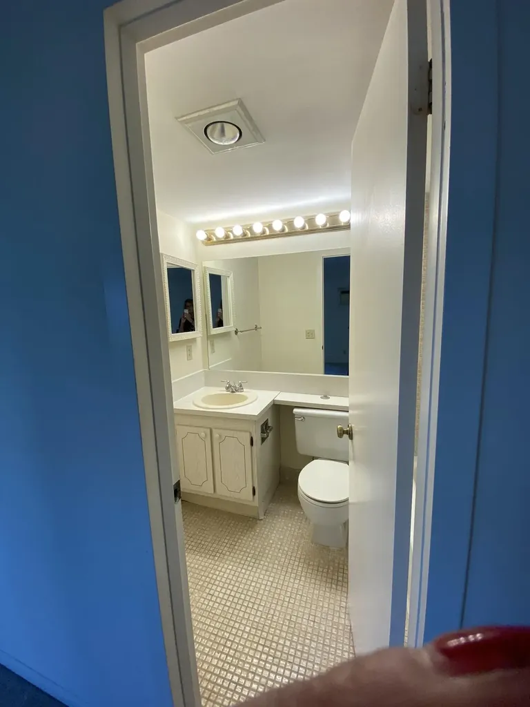 429 Fanshaw Boca Raton FL 33434