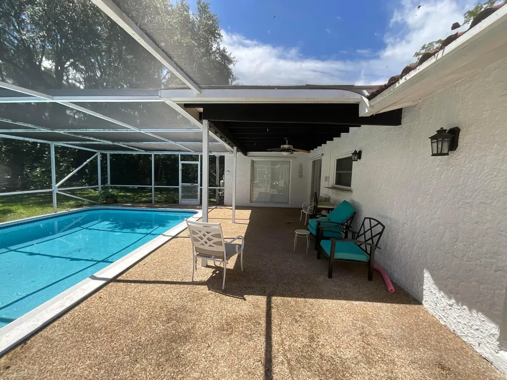 3205 NW 87th Avenue Coral Springs FL 33065