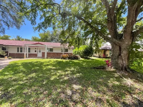 3205 NW 87th Avenue Coral Springs FL 33065