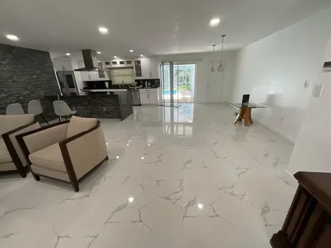 3205 NW 87th Avenue Coral Springs FL 33065
