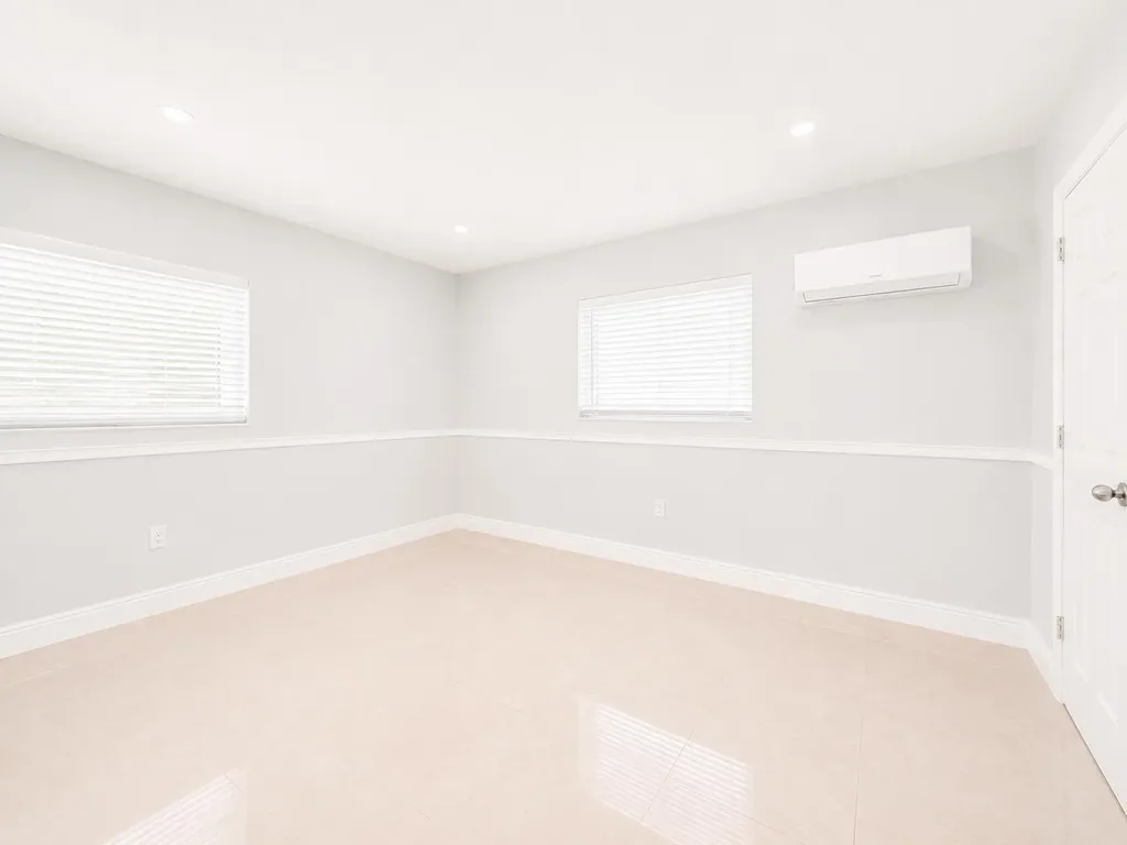 1200 NW 76th Avenue Hollywood FL 33024