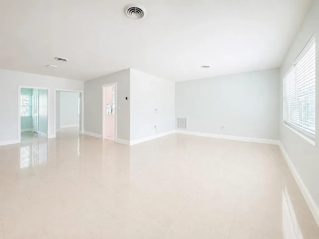 1200 NW 76th Avenue Hollywood FL 33024