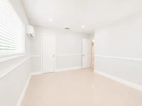 1200 NW 76th Avenue Hollywood FL 33024