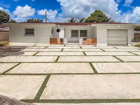 1200 NW 76th Avenue Hollywood FL 33024