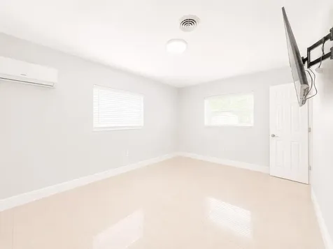 1200 NW 76th Avenue Hollywood FL 33024