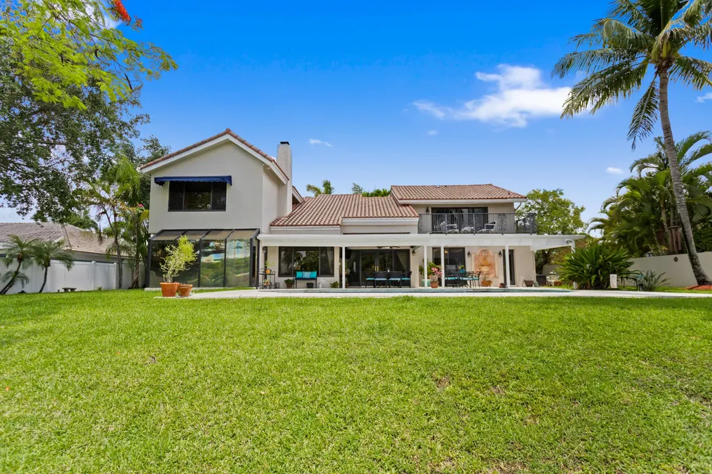 8540 N Lake Dasha Drive Plantation FL 33324