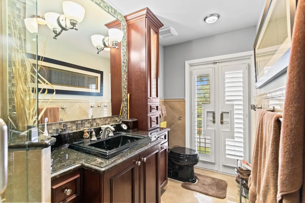 8540 N Lake Dasha Drive Plantation FL 33324
