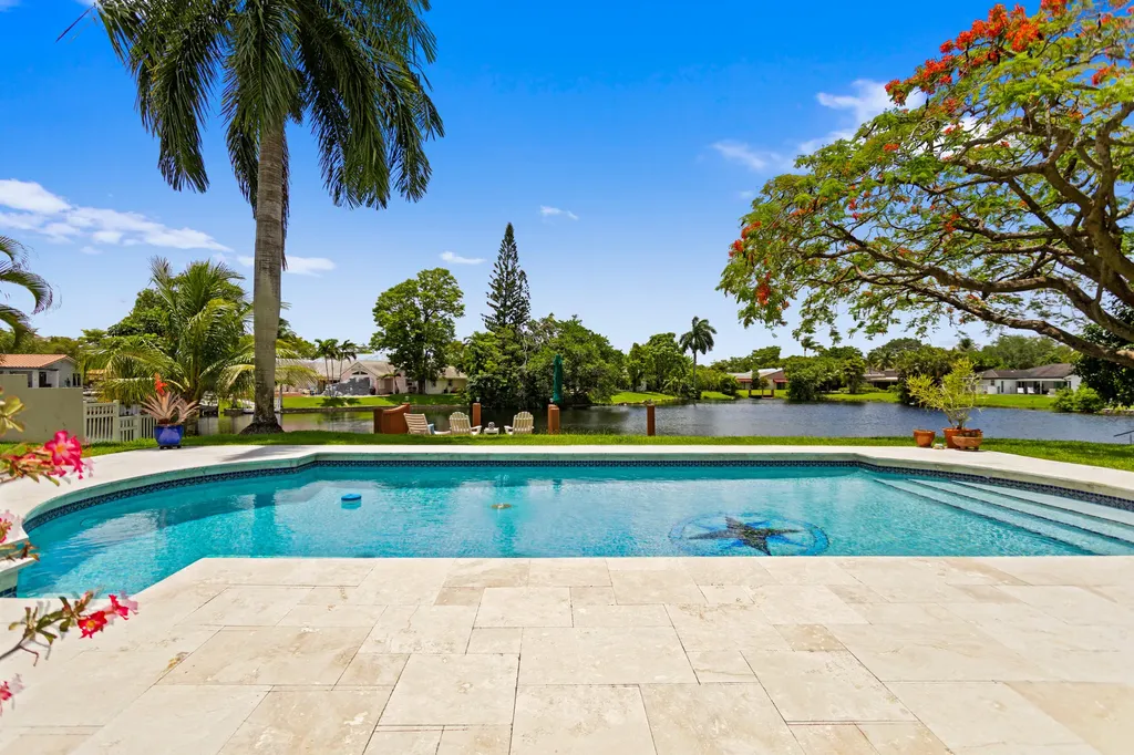 8540 N Lake Dasha Drive Plantation FL 33324