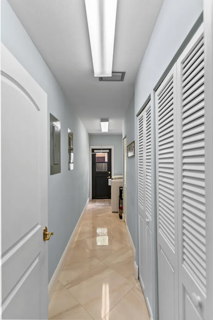 8540 N Lake Dasha Drive Plantation FL 33324